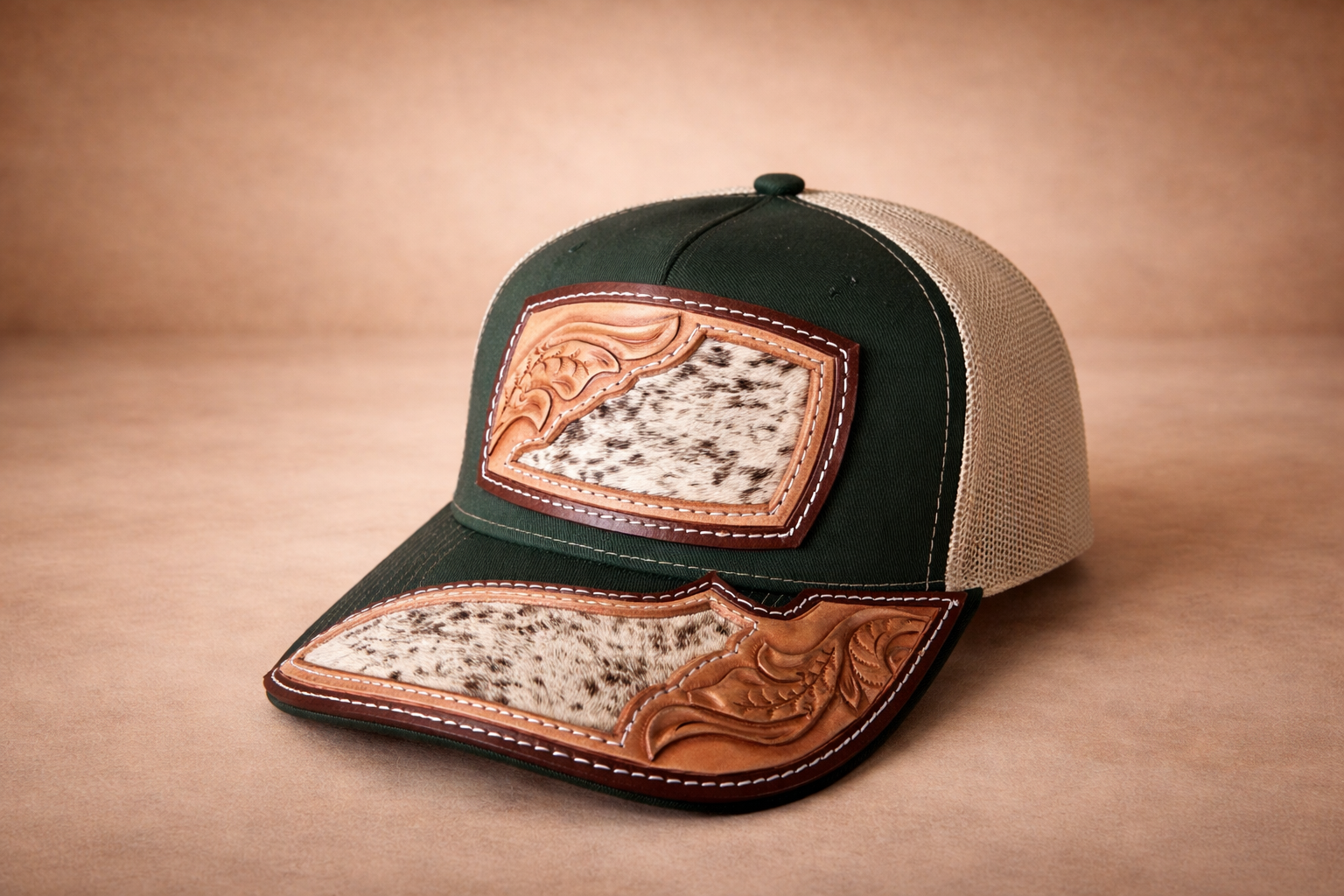 Cuero Santo Toro Blanco Cap