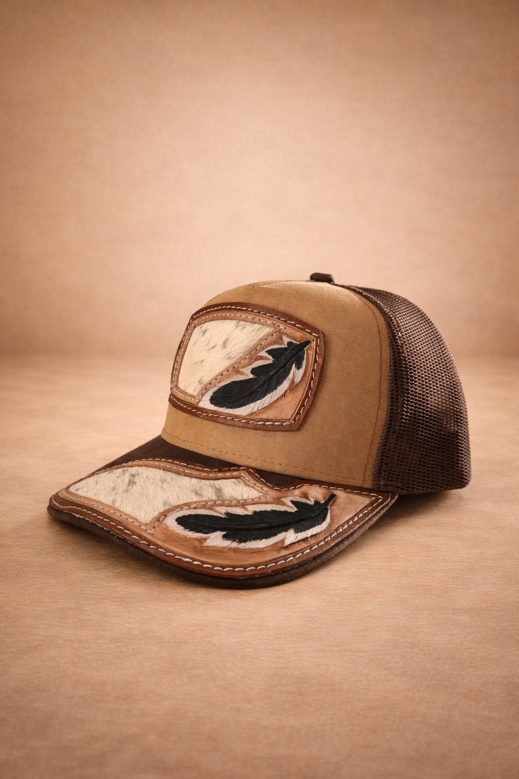 Cuero Santo Pluma Santa Cap