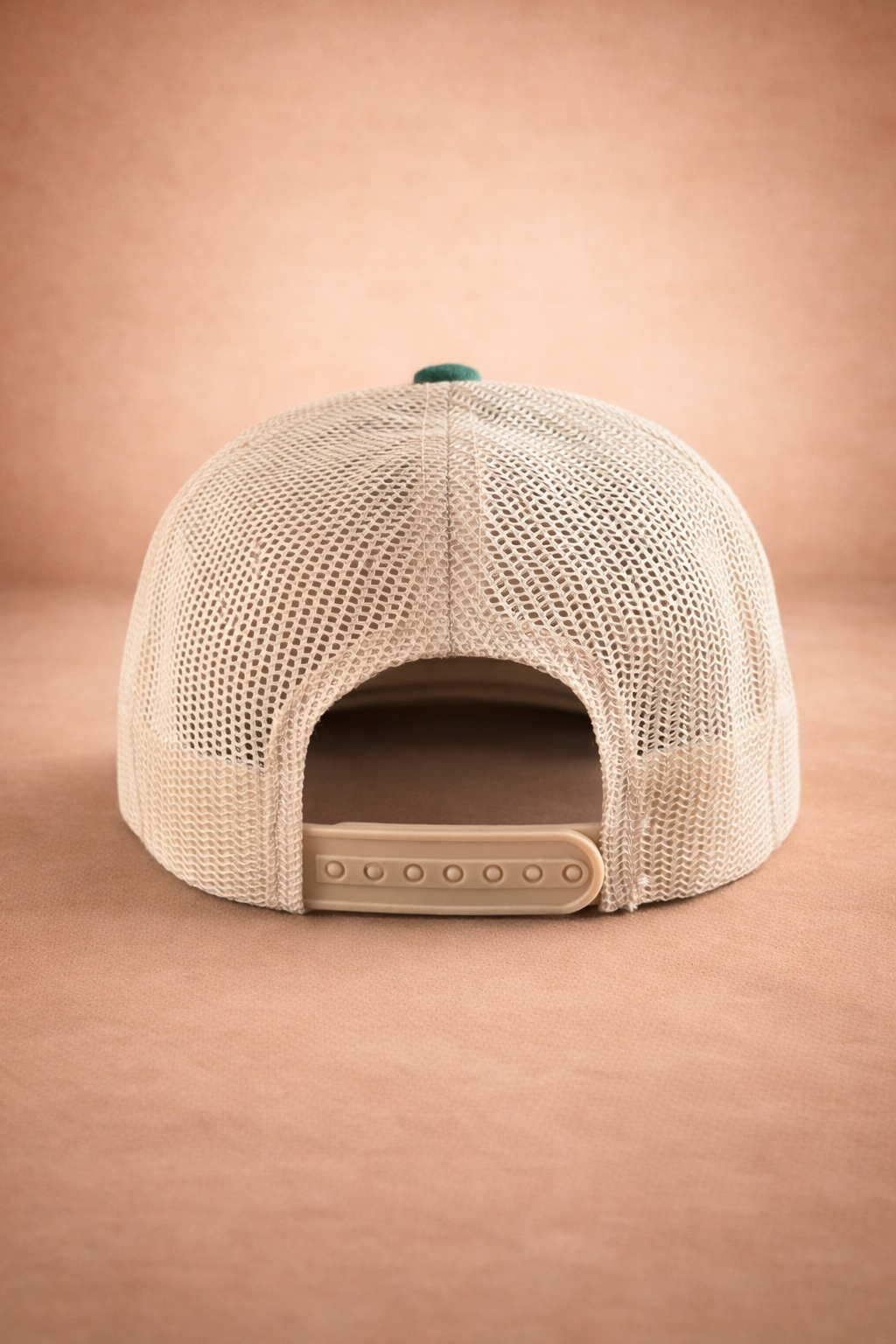 Cuero Santo Toro Blanco Cap